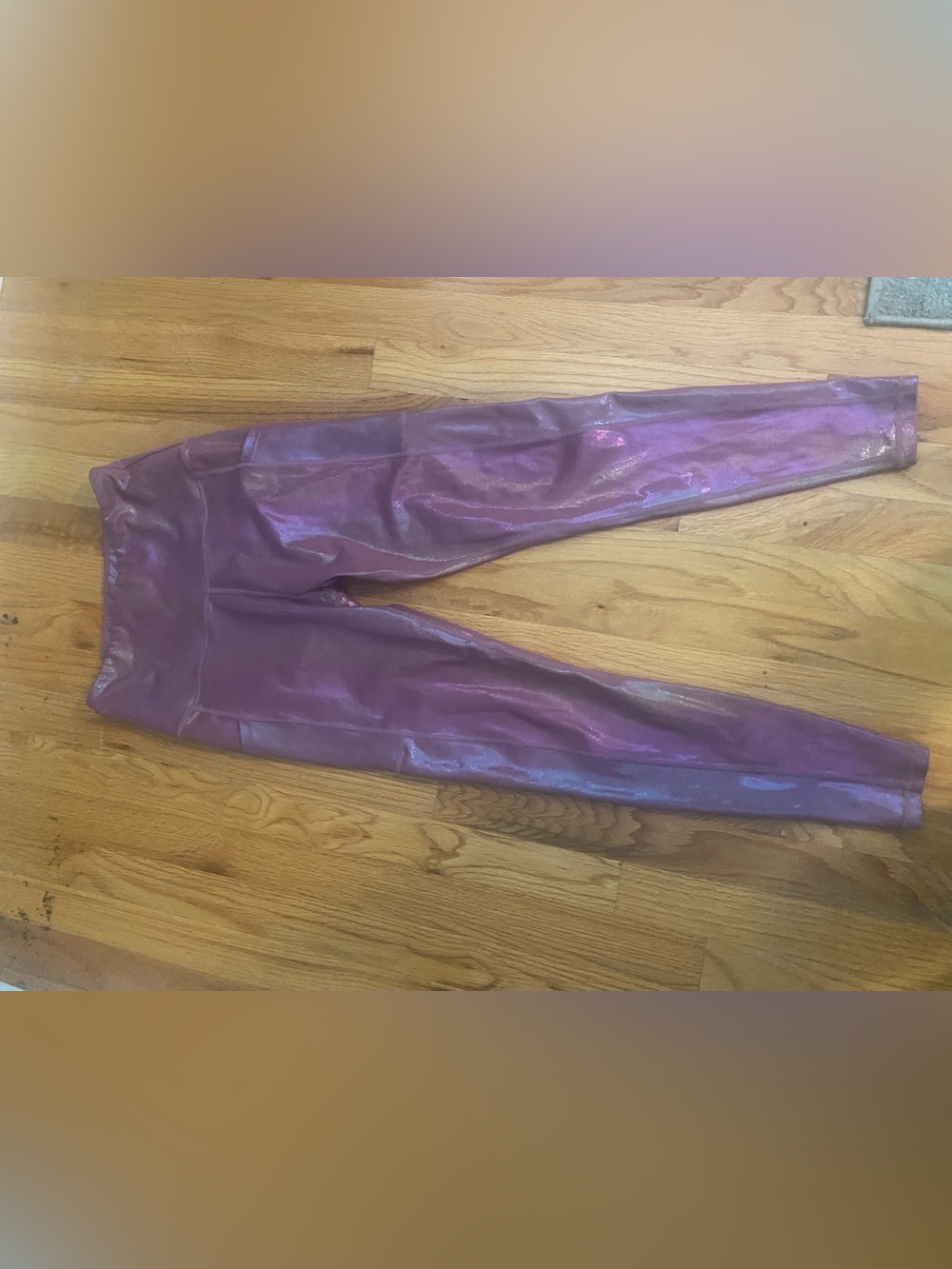 Love her shop  Leggings Size Small 2/4 iridescent Pink Shiny